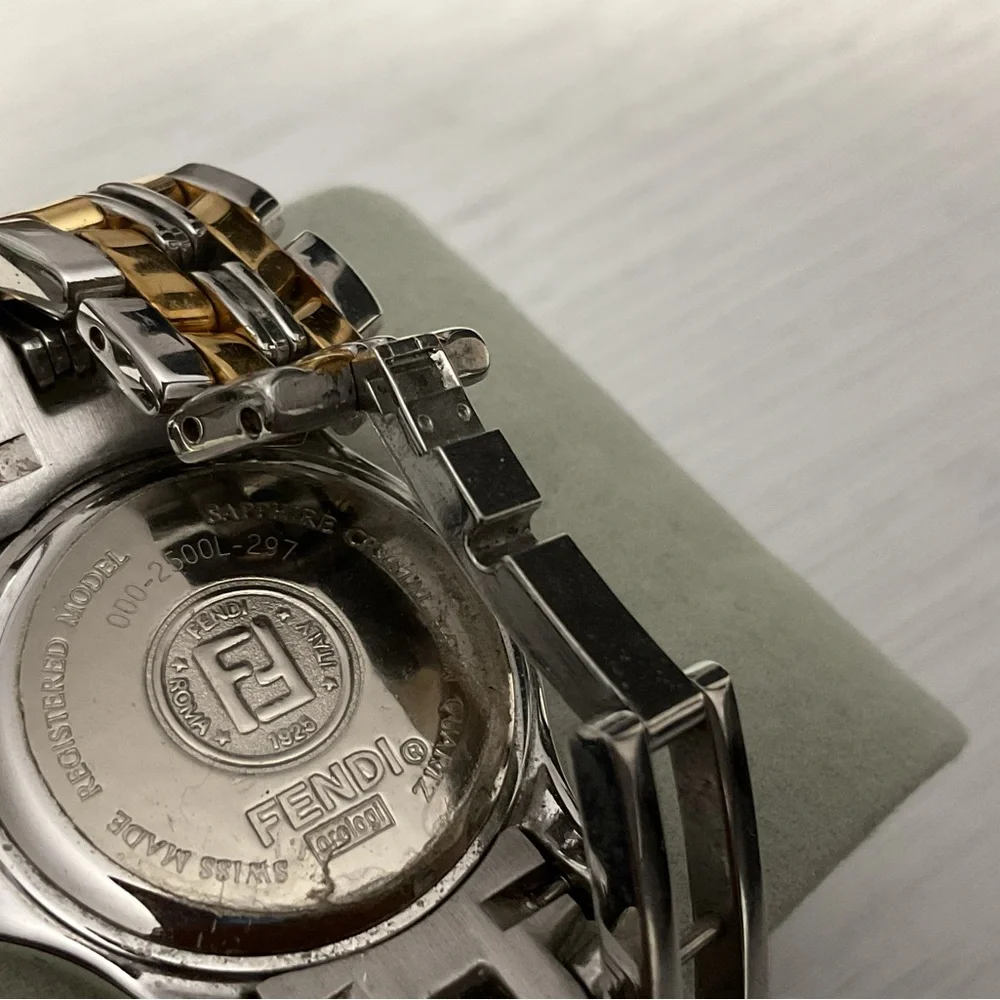 Fendi 2500L Watch